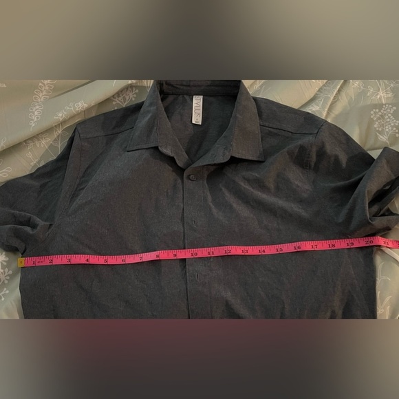 NWT Stylus Men’s Short Sleeve Button Down Moonless Nights, Poly Spandex; Size S - Picture 11 of 11